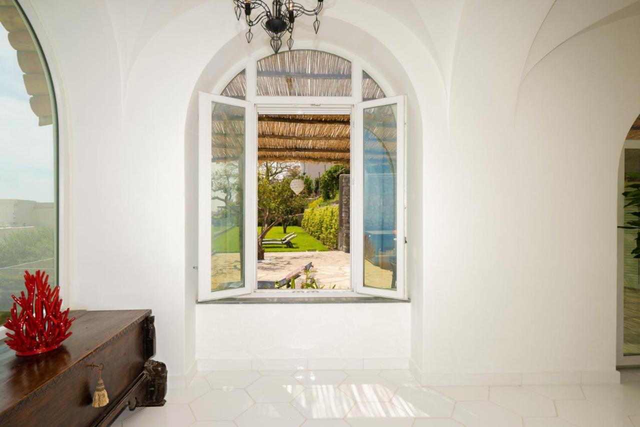 Villa Mimina - Exclusive Villa With Garden, Jacuzzi And Sea View 프라이아노 외부 사진